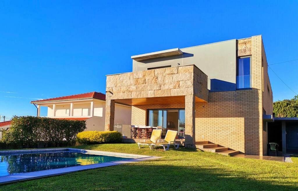 Hill & Beach House Viana do Castelo Buitenkant foto